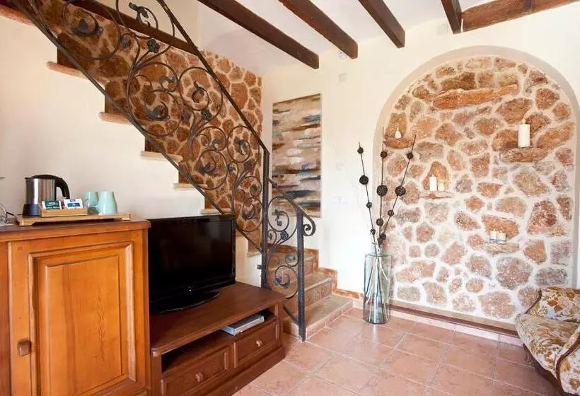 سوییت خانوادگی, Agroturismo Es Quatre Cantons