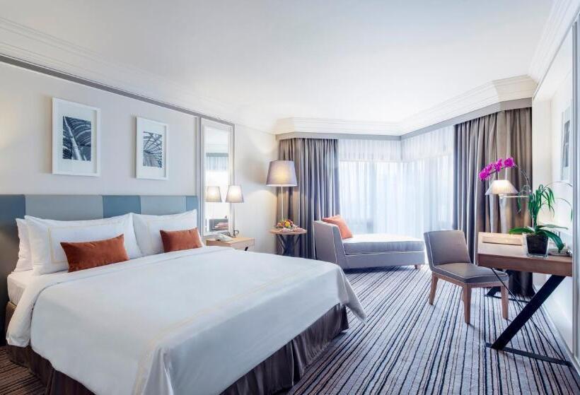 带大床的俱乐部房间, Grand Millennium Hotel Kuala Lumpur