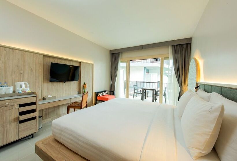 プールビュースタンダードルーム, Holiday Ao Nang Beach Resort, Krabi