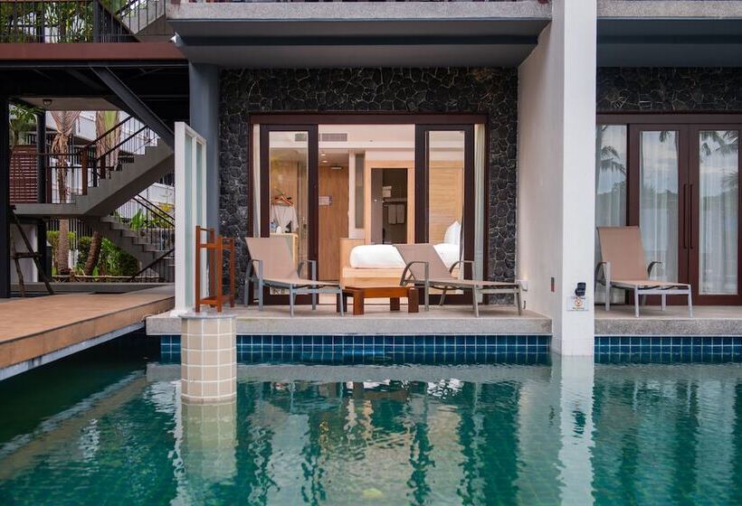 デラックスルーム, Holiday Ao Nang Beach Resort, Krabi