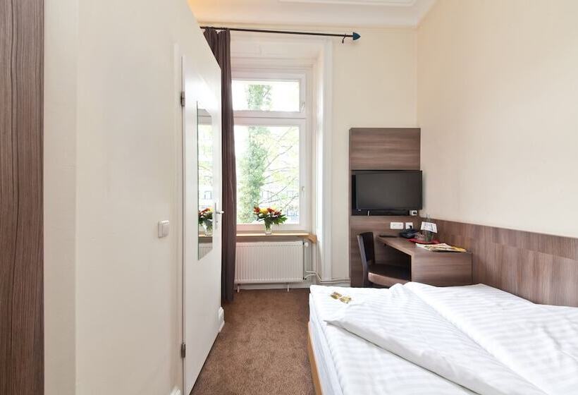 标准单人间共用浴室, Königshof Hamburg