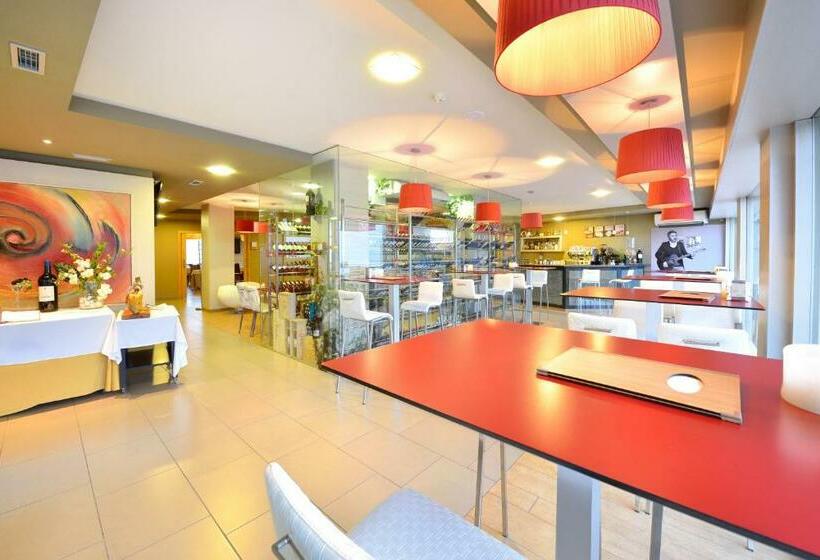 جناح ديلوكس, Norat Marina & Spa 4 Superior