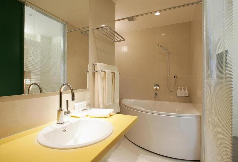 غرفة تنفيذية, Oriental Hotel Hiroshima