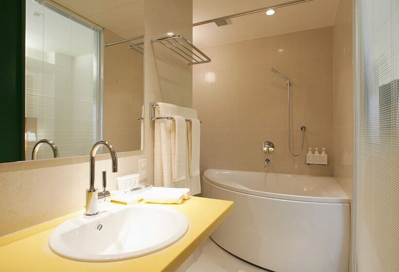 غرفة تنفيذية, Oriental Hotel Hiroshima