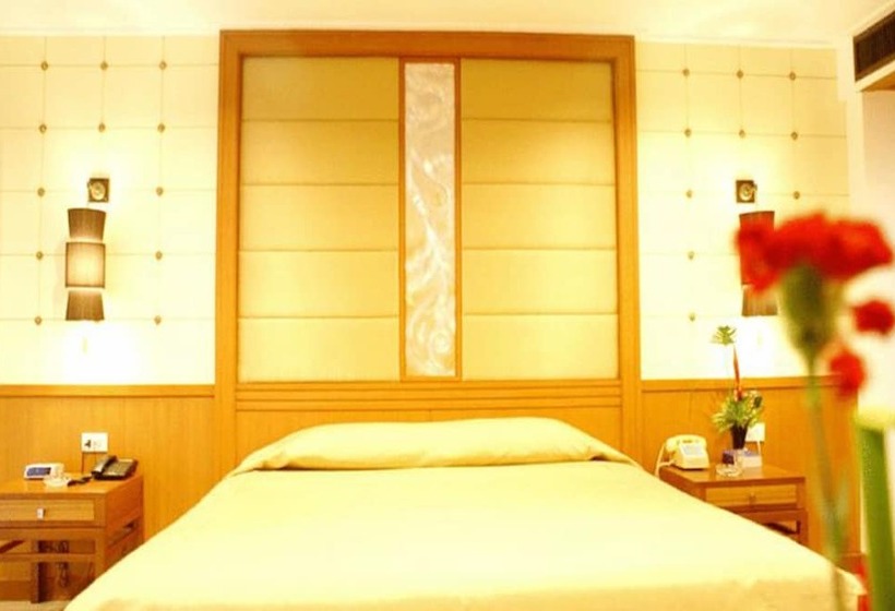 اتاق لوکس, Royal Twins Palace