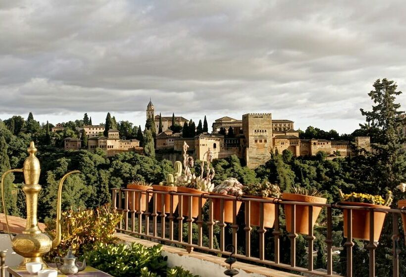 آپارتمان دوبلکس 1 خوابه, Solar Montesclaros Vut/gr/00051