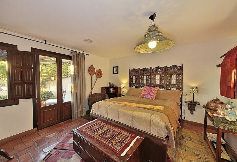 اتاق اکونومی, Solar Montesclaros Vut/gr/00051