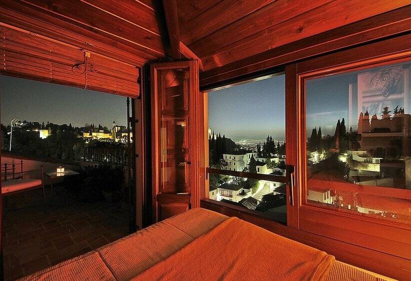 آپارتمان دوبلکس 1 خوابه, Solar Montesclaros Vut/gr/00051