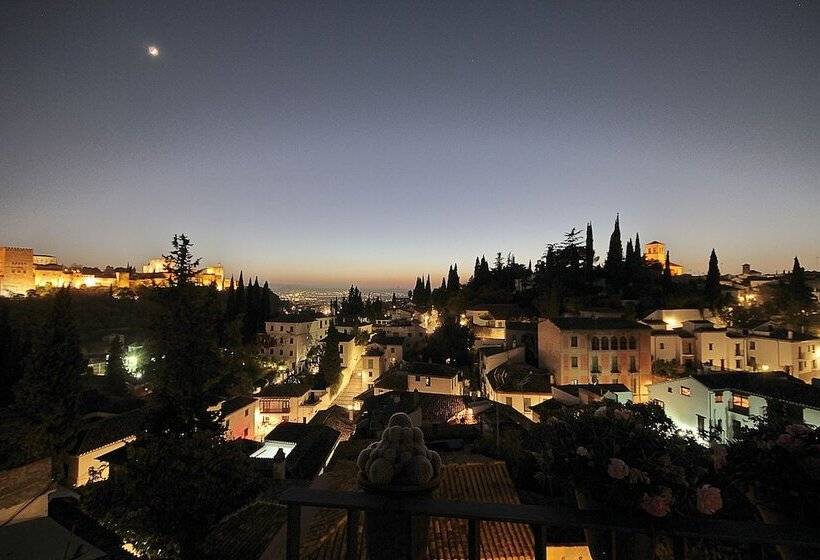 آپارتمان دوبلکس 1 خوابه, Solar Montesclaros Vut/gr/00051