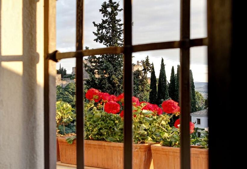 اتاق استاندارد با چشمانداز, Solar Montesclaros Vut/gr/00051