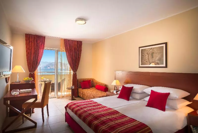 Superior Kolmen Hengen Huone, Valamar Villa Adria
