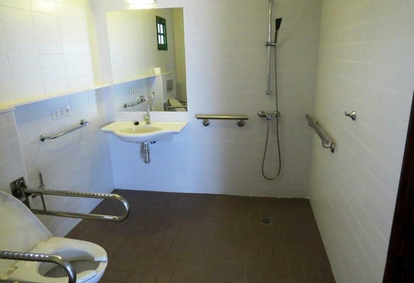 חדר סטנדרט יחיד מותאם לאדם עם מוגבלויות, Casas Heddy, Wellbeing Resort