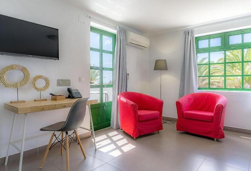 חדר סטנדרט מותאם לאדם עם מוגבלויות, Casas Heddy, Wellbeing Resort