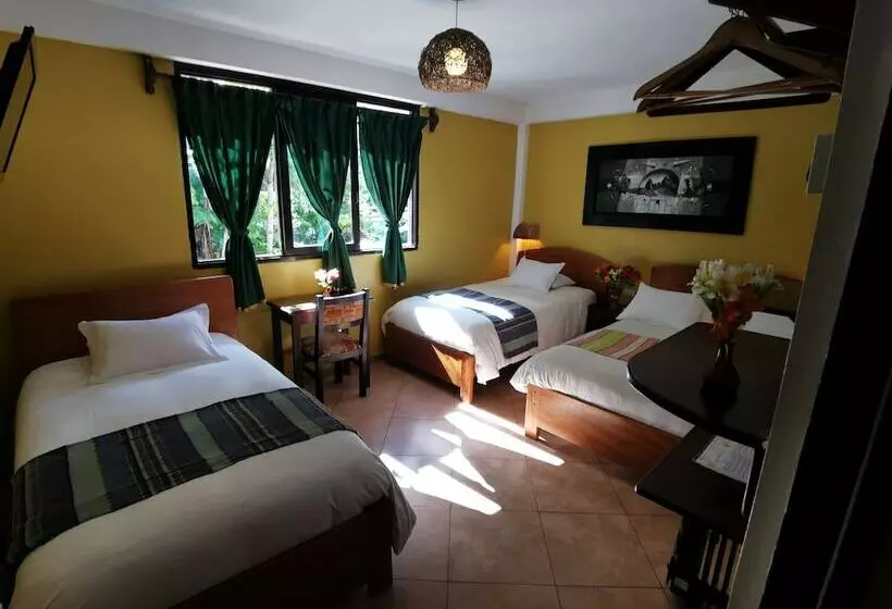 اتاق خانوادگی, Terrazas Del Inca Bed And Breakfast