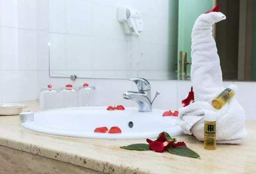 Standard Kolmen Hengen Huone, Tildi Hotel & Spa