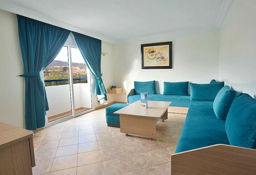 سوئیت سینیور, Tildi Hotel & Spa