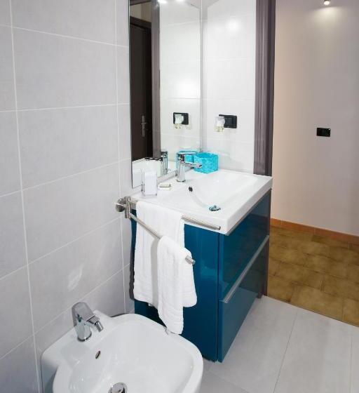 Номер Стандарт с Балконом, B&b Albergo Sicilia