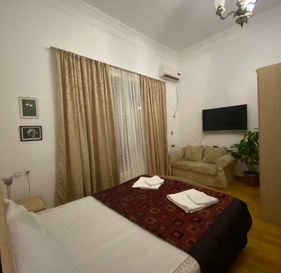 اتاق استاندارد, House 1899