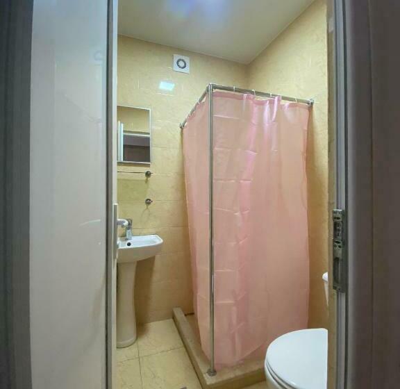 اتاق استاندارد, House 1899