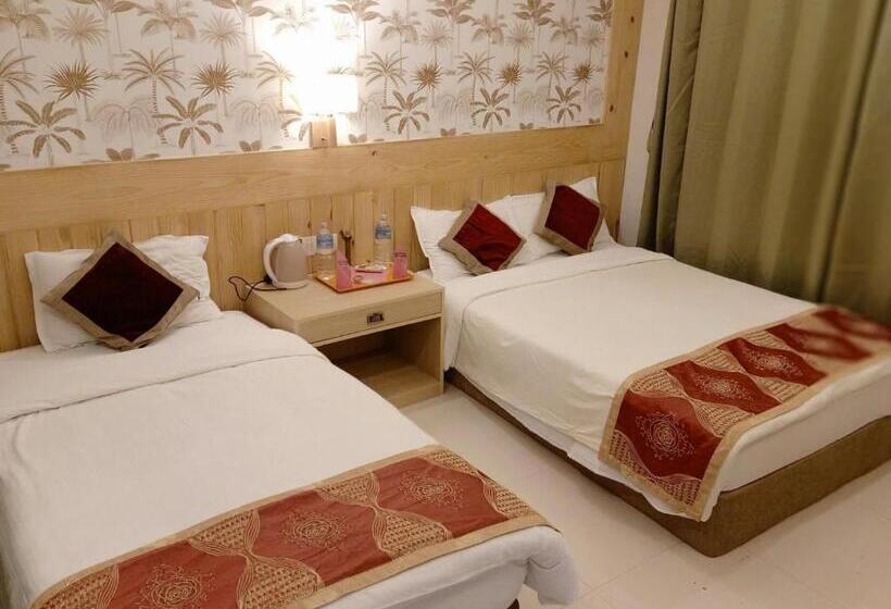 اتاق لوکس با چشم‌انداز باغ, Parkland