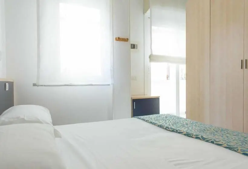 استودیوی استاندارد, Residence Ola