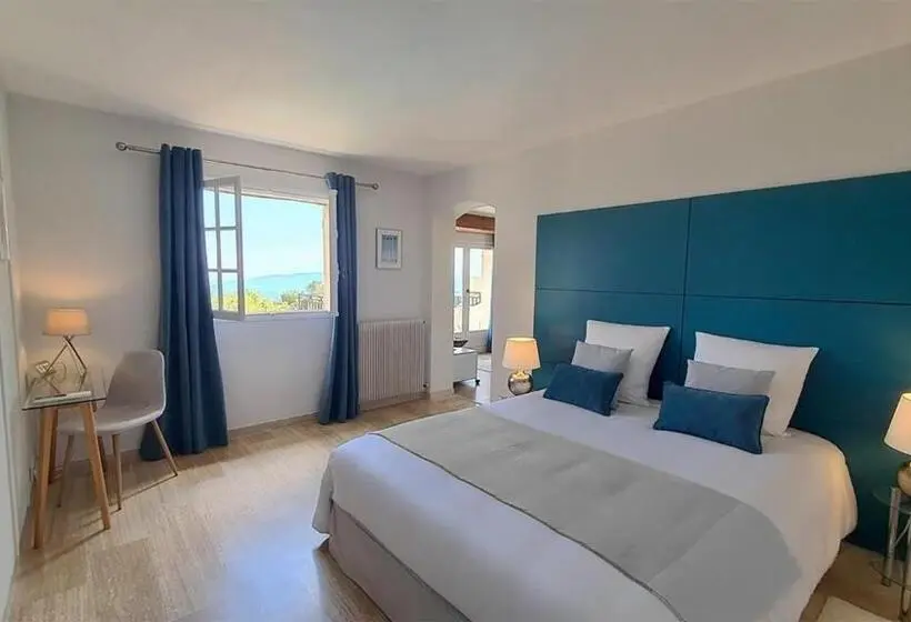 オーシャンビュージュニアスイート, Les Hauts De La Riviera