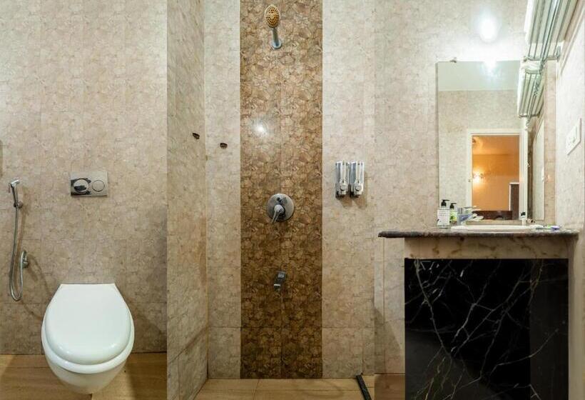 اتاق لوکس, Treebo Gulmohar Beach Resort
