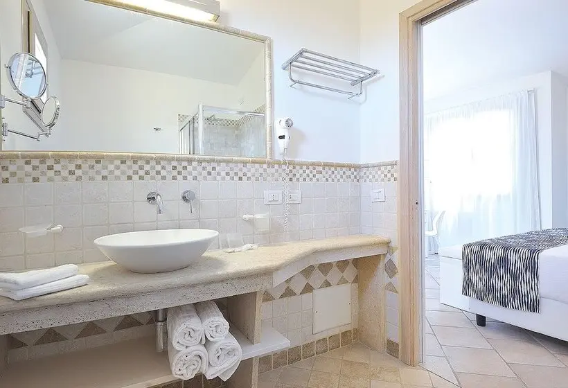 اتاق کلاسیک چهارنفره, Janna E Sole Resort