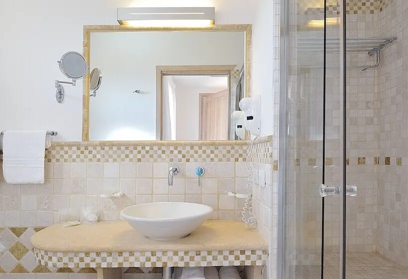 اتاق کلاسیک چهارنفره, Janna E Sole Resort