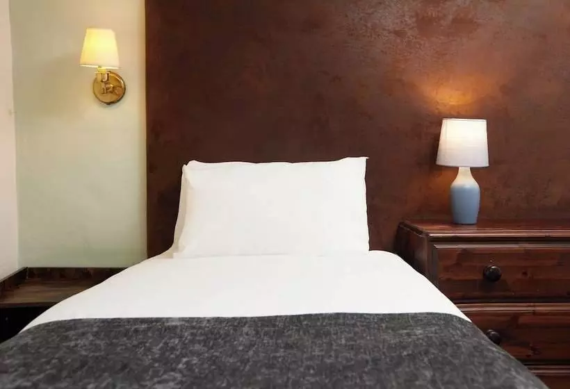 スタンダードルーム, Bull Hotel By Greene King Inns