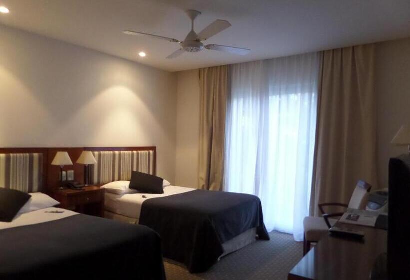 Номер Стандарт Вид на Горы, Elegance Hotel Tandil