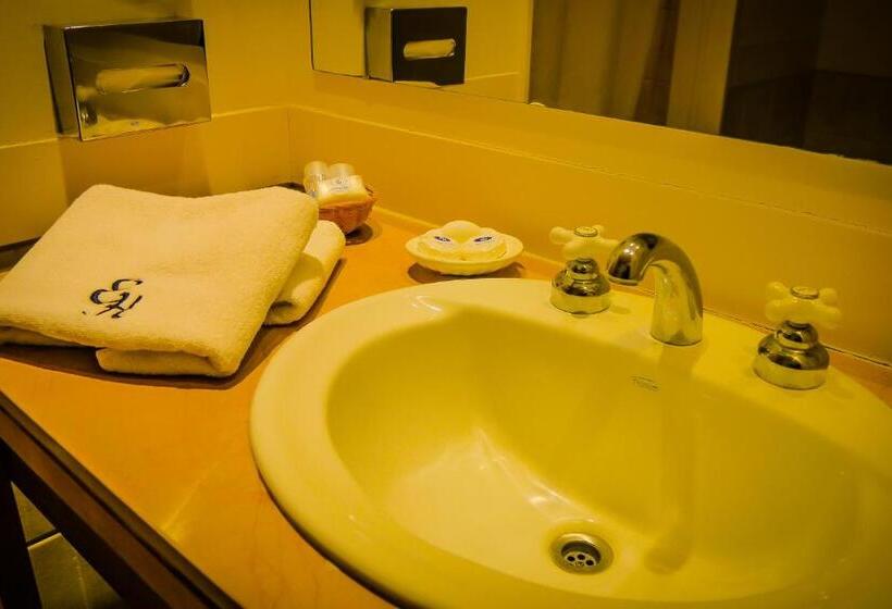 标准间带山景, Elegance Hotel Tandil