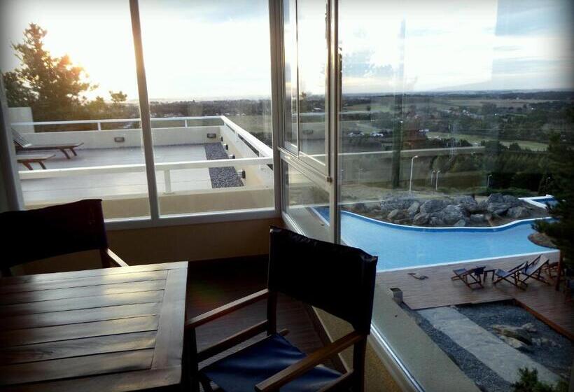 带阳台的豪华间, Elegance Hotel Tandil