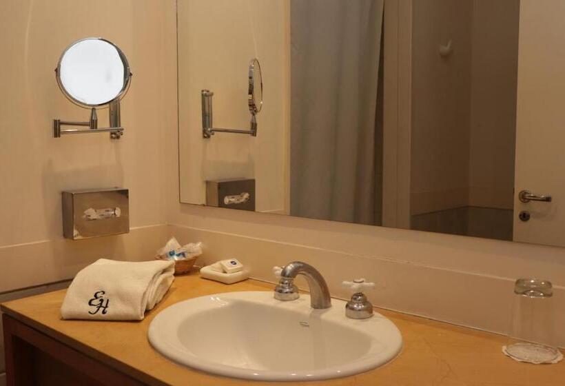 Номер Deluxe с Балконом, Elegance Hotel Tandil