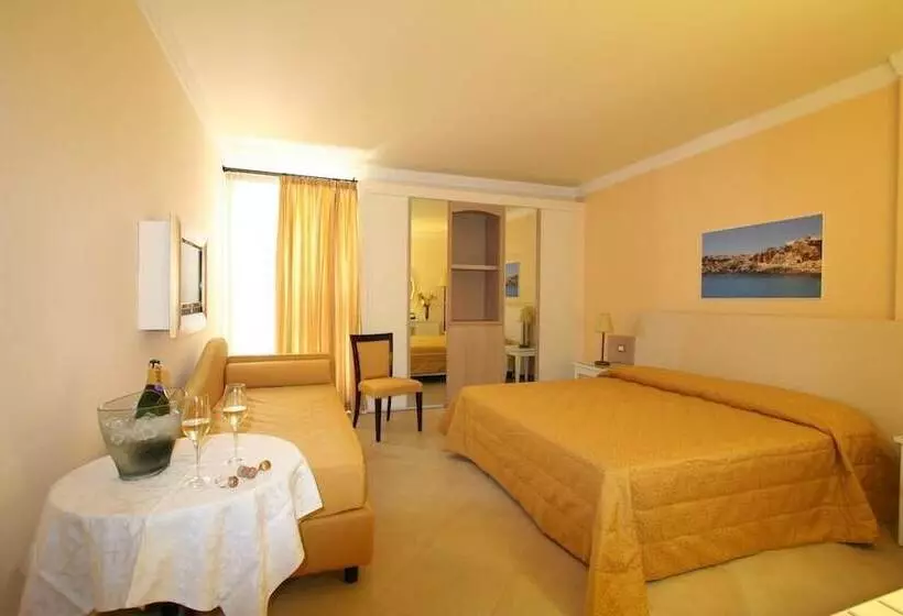 Standard-huone, Grand Hotel Florio