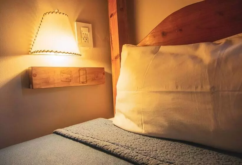 اتاق استاندارد چهار تخته, America Del Sur Calafate Hostel
