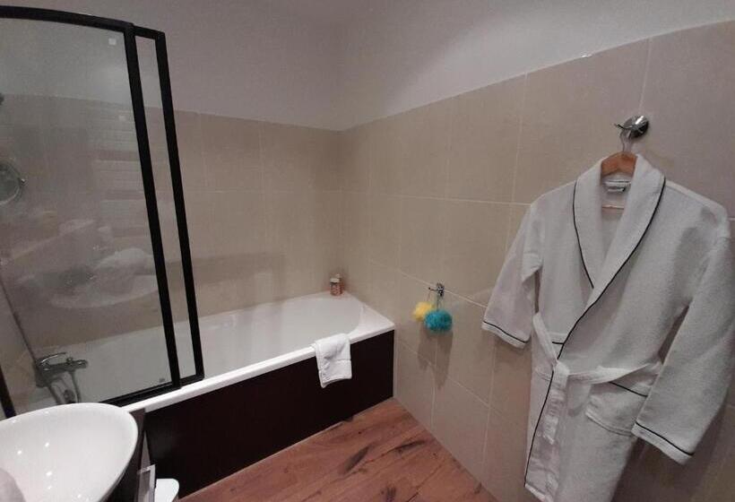 スーペリアースイート, Cap Saint Martin Marina