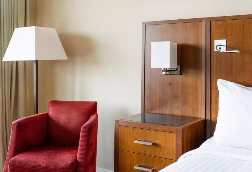 اتاق استاندارد, London Twickenham Stadium Hotel, A Member Of Radisson Individuals