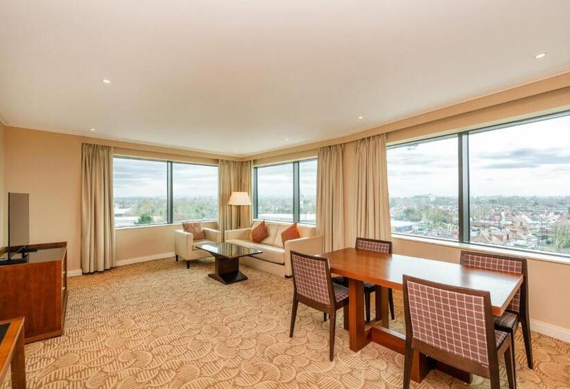 小型套房, London Twickenham Stadium Hotel, A Member Of Radisson Individuals