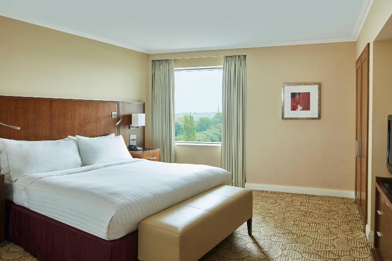 高级套房, London Twickenham Stadium Hotel, A Member Of Radisson Individuals