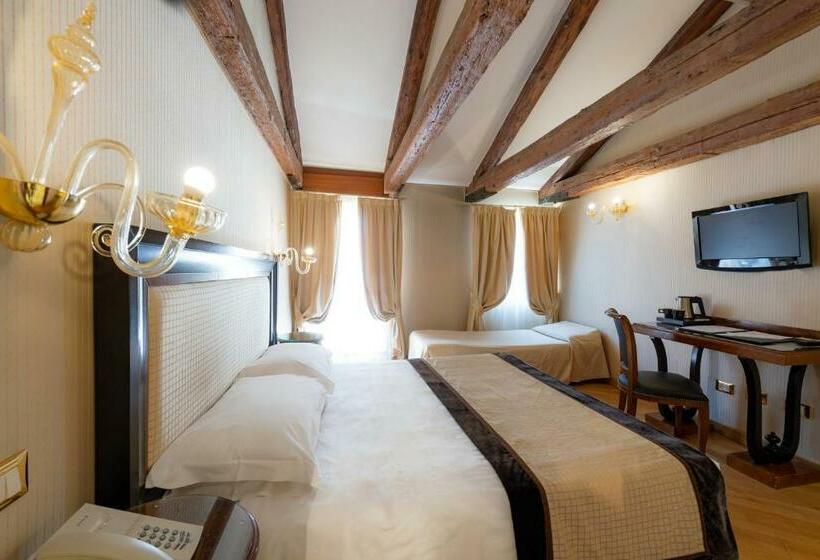 Standard Triple Room, Paganelli