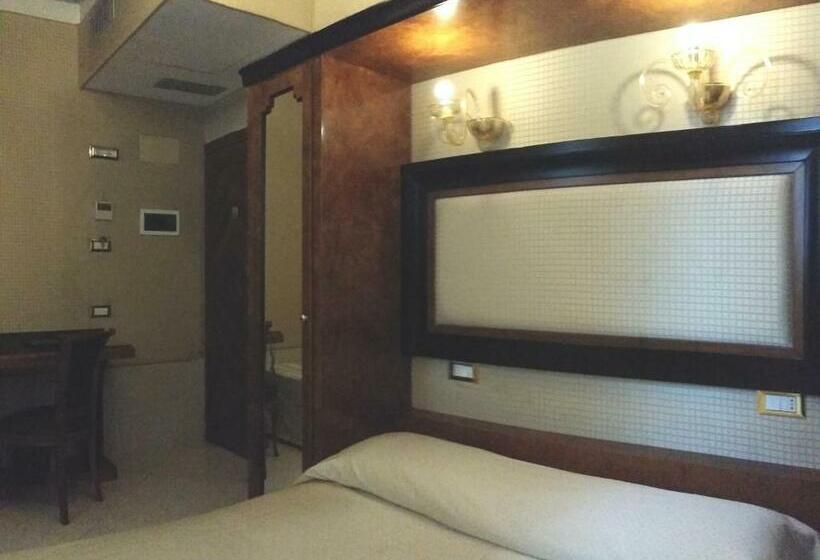 Standard Room Ground Floor, Paganelli