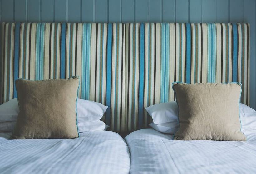 חדר סטנדרט, The Old Custom House