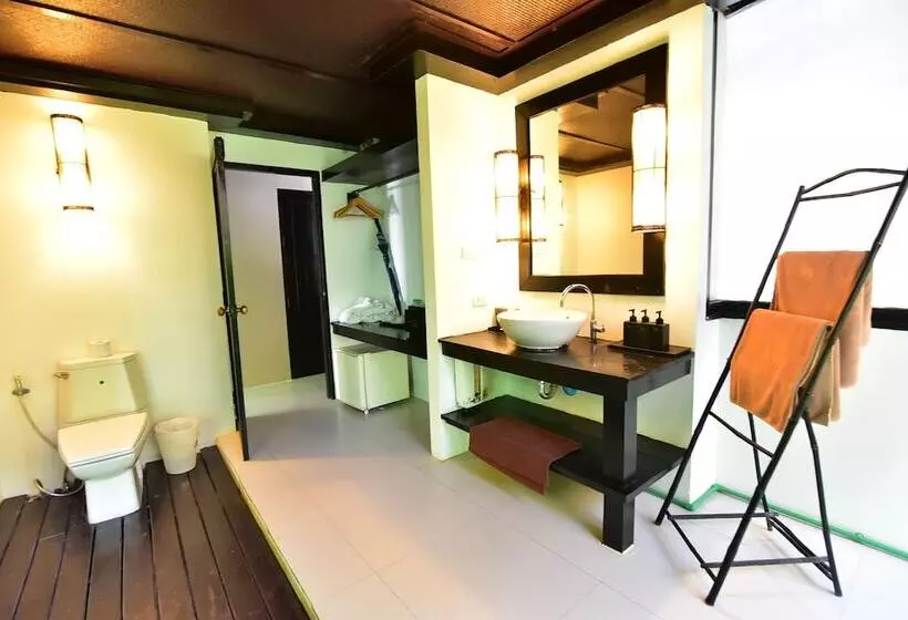اتاق لوکس, Sevenseas Resort Koh Kradan