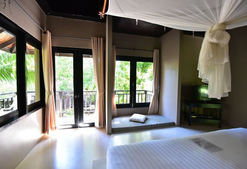 디럭스 룸, Sevenseas Resort Koh Kradan