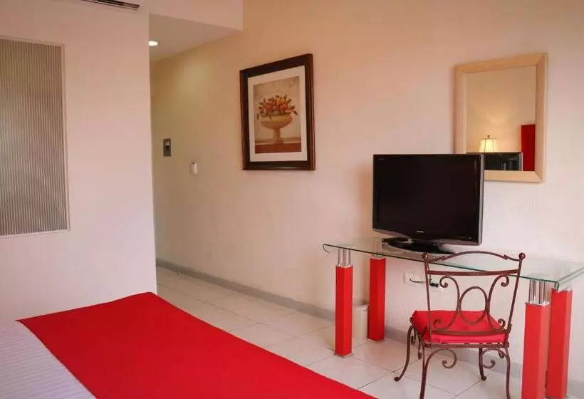 اتاق استاندارد با تخت بزرگ, Zar Culiacan