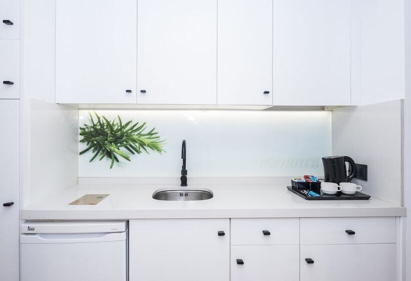 سوییت با چشم‌انداز باغ, Lago Resort Menorca  Casas Del Lago Adults Only