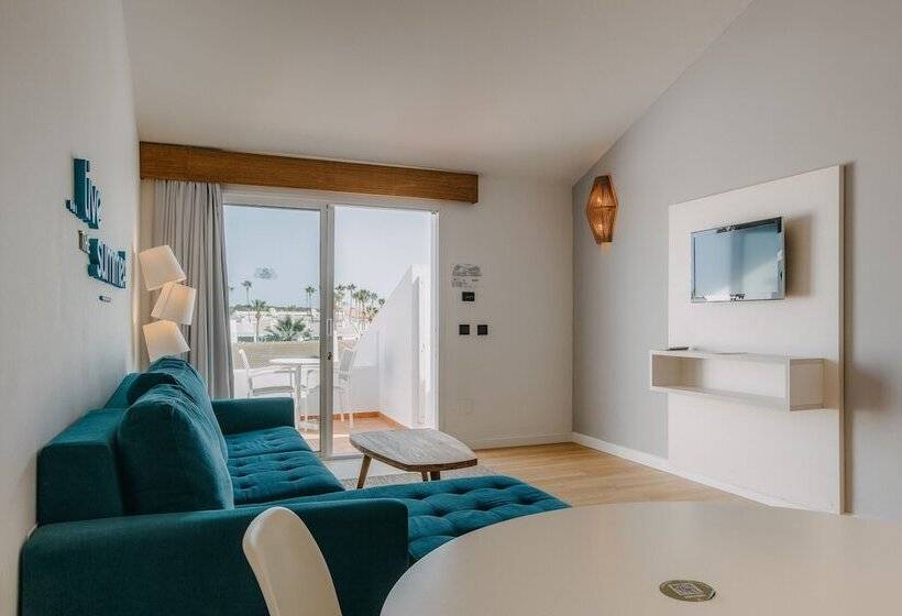 سوییت با چشم‌انداز باغ, Lago Resort Menorca  Casas Del Lago Adults Only