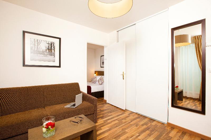 Апартаменты 1 Спальня, Residhome Asnieres