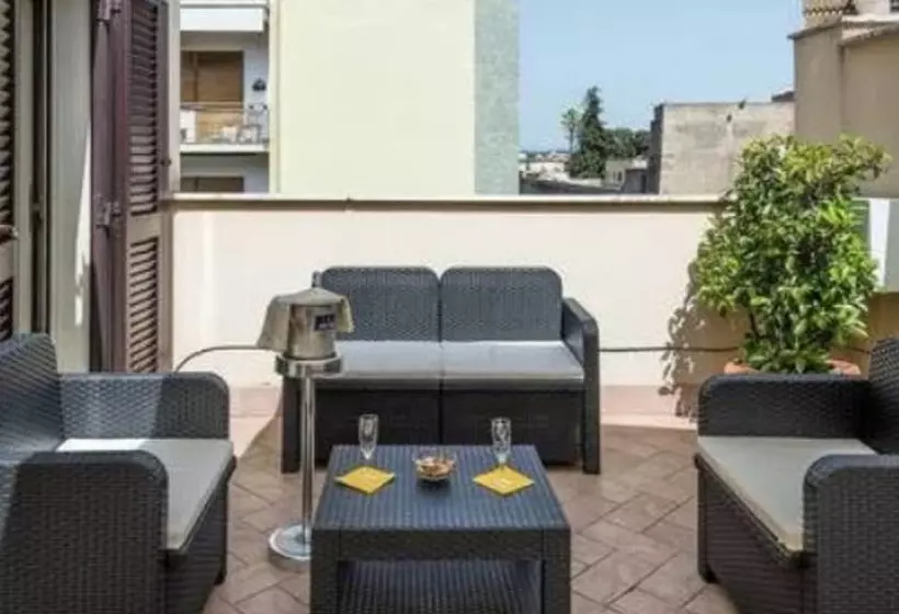 سوییت جونیور با چشمانداز شهر, Tmark Hotel Vaticano